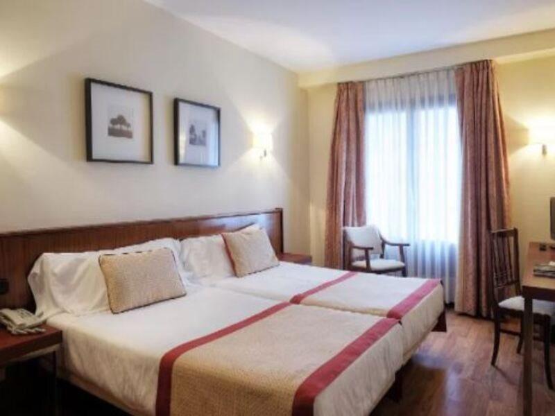 Hotel Y Apartamentos Arias Navia Dış mekan fotoğraf