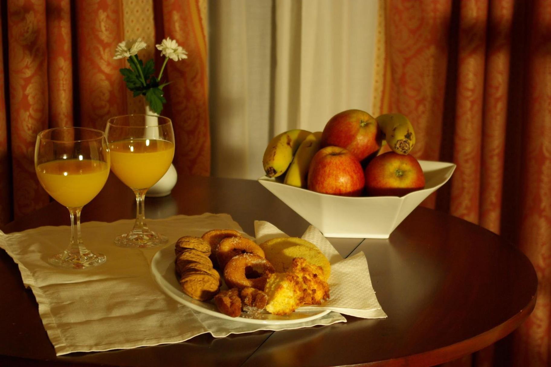 Hotel Y Apartamentos Arias Navia Dış mekan fotoğraf