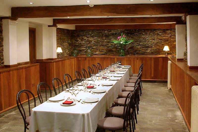 Hotel Y Apartamentos Arias Navia Dış mekan fotoğraf