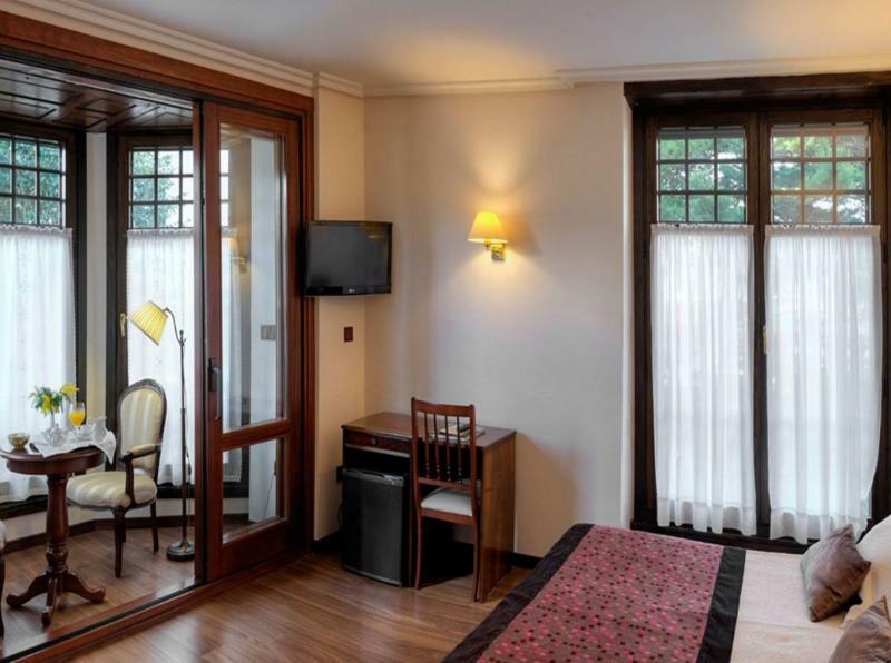 Hotel Y Apartamentos Arias Navia Dış mekan fotoğraf